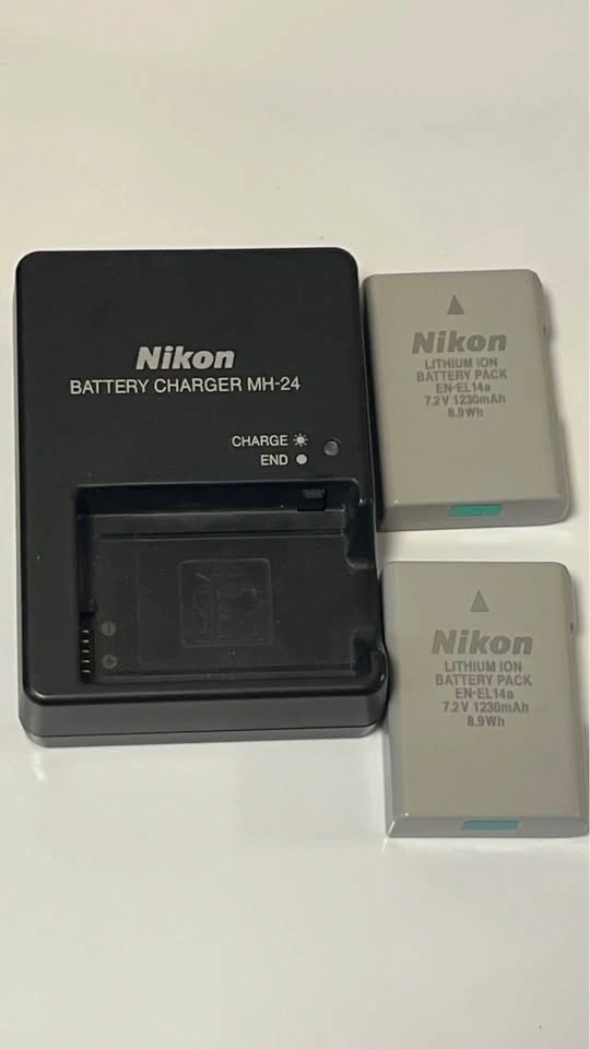 Nikon D5300 Photography Kit - 3 Lenses, Flash & Accessories - photo 2