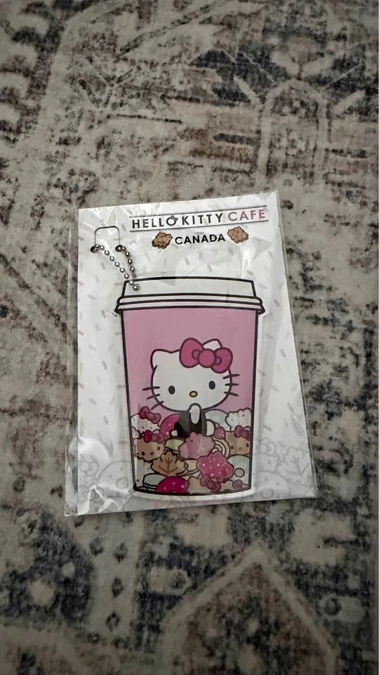Hello kitty acrylic keychain