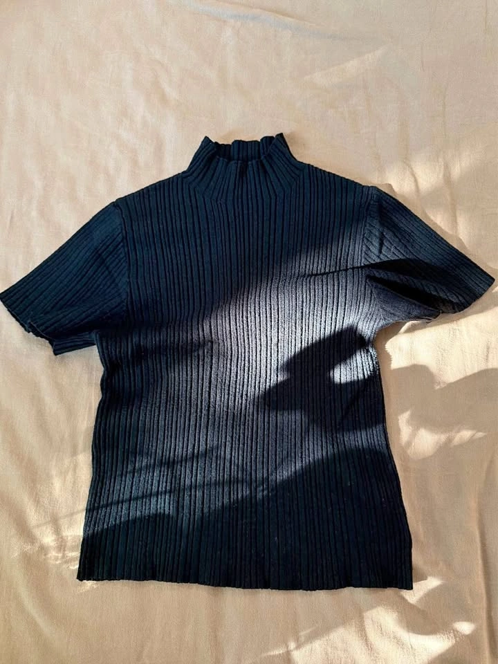 XS/S Summer Tops & T-Shirts☀️
