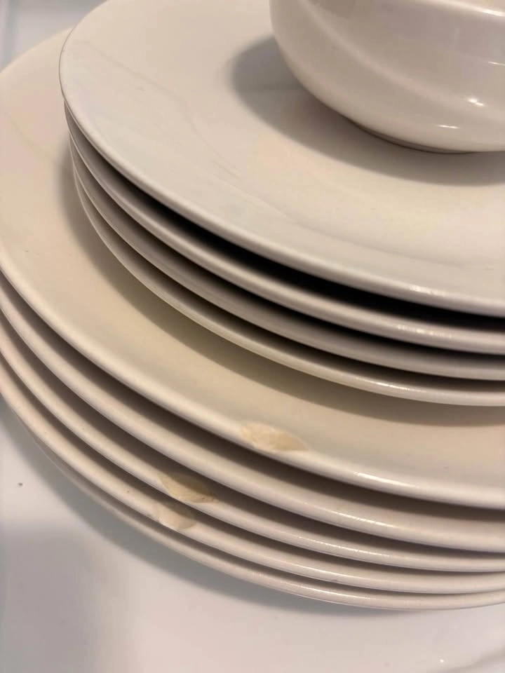 Dinnerware Set – Gallery & Emile Henry - photo 2