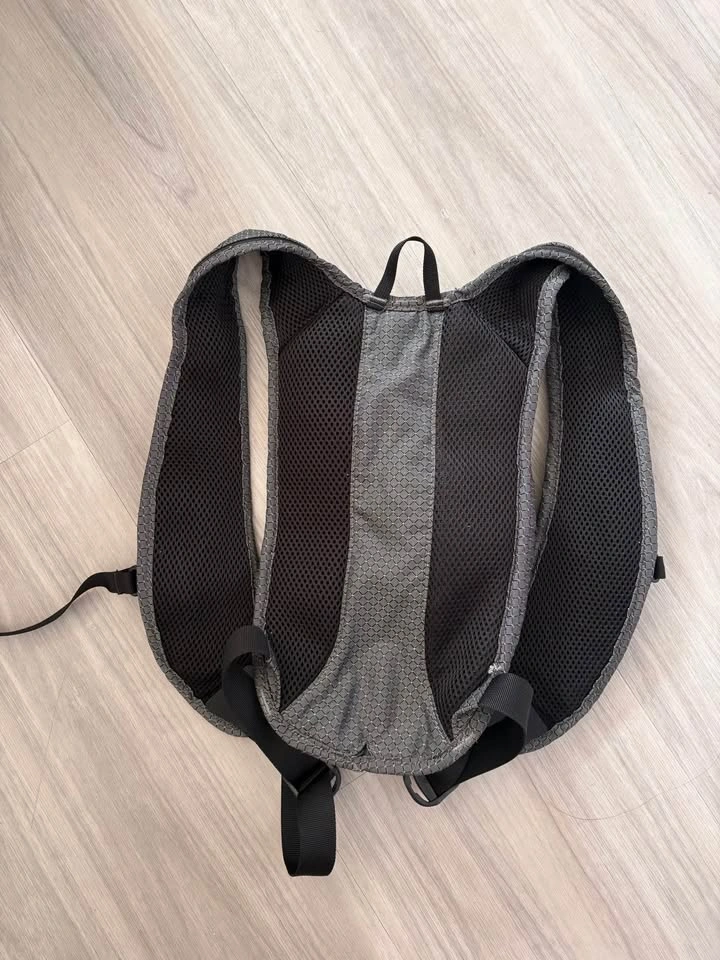 Truewerk sling bag - photo 3