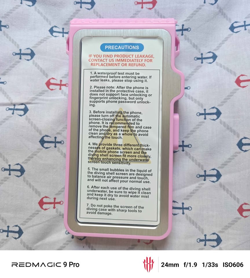 Waterproof Phone Case with Lanyard - photo 4