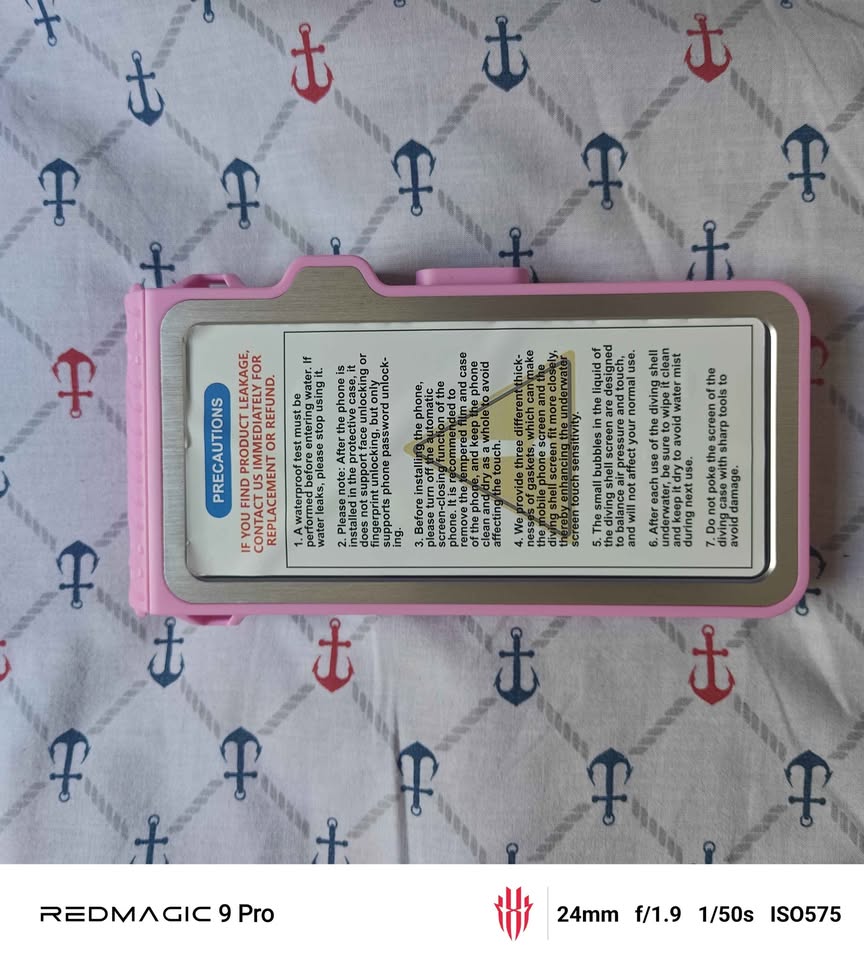 Waterproof Phone Case with Lanyard - photo 5