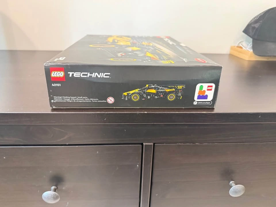 Lego Bugatti Bolide (retired) - photo 3