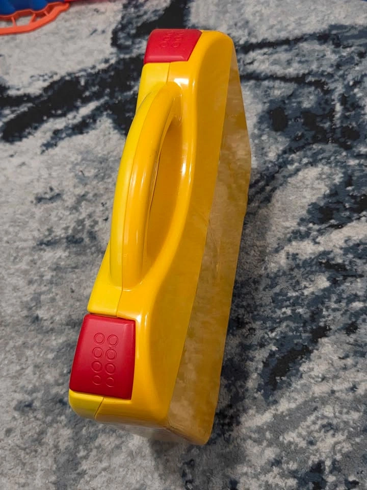 LEGO Classic Creative Suitcase 10713 - photo 3