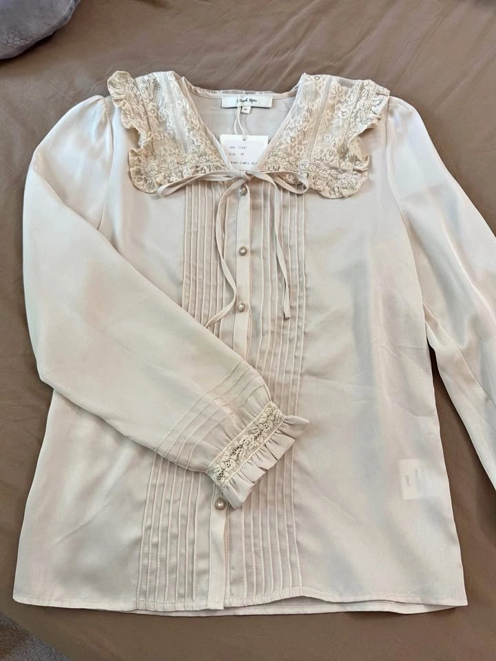 Simple Retro Cream Blouse