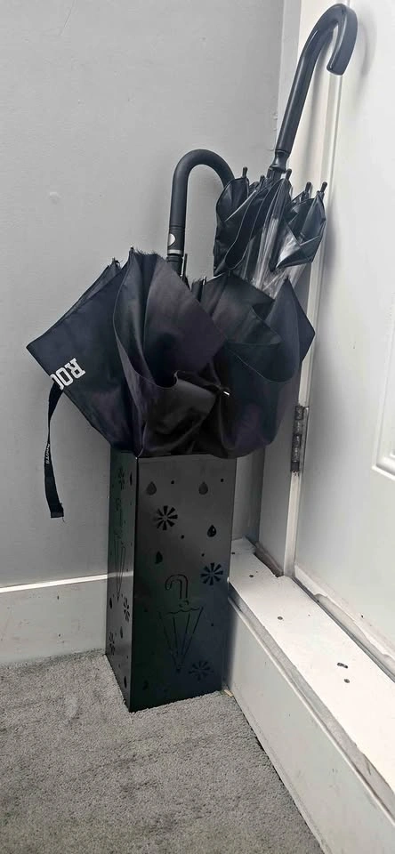 Umbrella stand