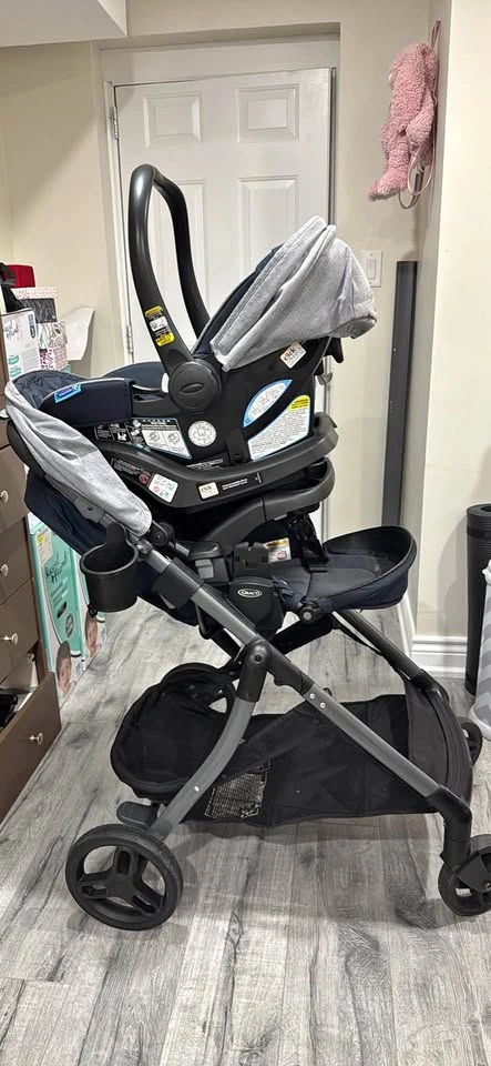 Graco Stroller system with infant car seat