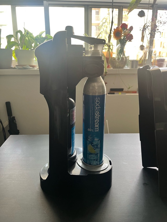 soda steam w/ co2 canister (empty)
