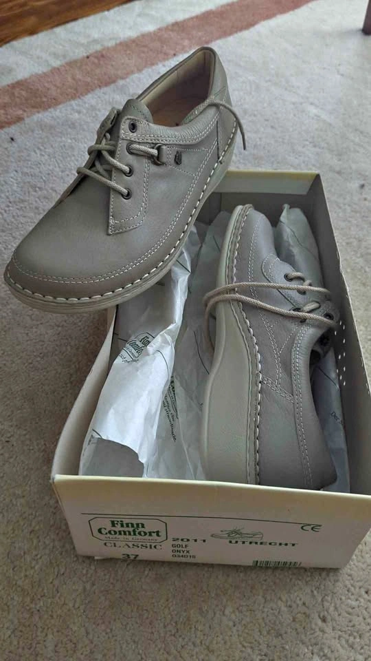 Finn Comfort Utrecht Shoes Size 37
