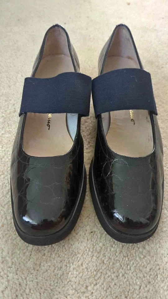Salvatore Ferragamo Black Patent Leather Mary Jane Shoes Size 10