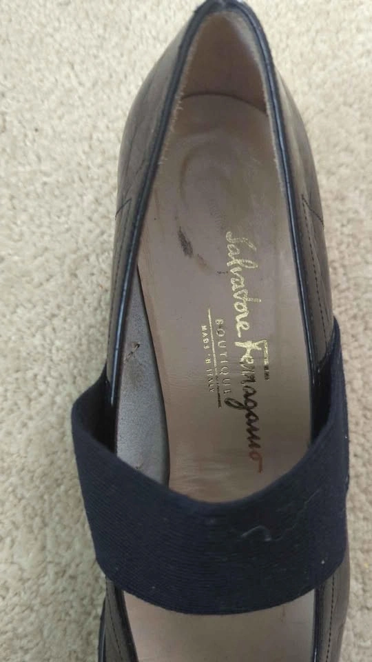 Salvatore Ferragamo Black Patent Leather Mary Jane Shoes Size 10 - photo 4