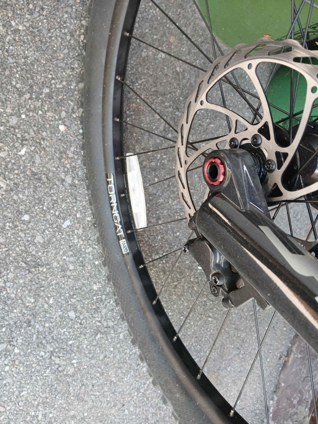 Sombrio Shovel 3 Mountain Bike - Pickup Only - photo 4