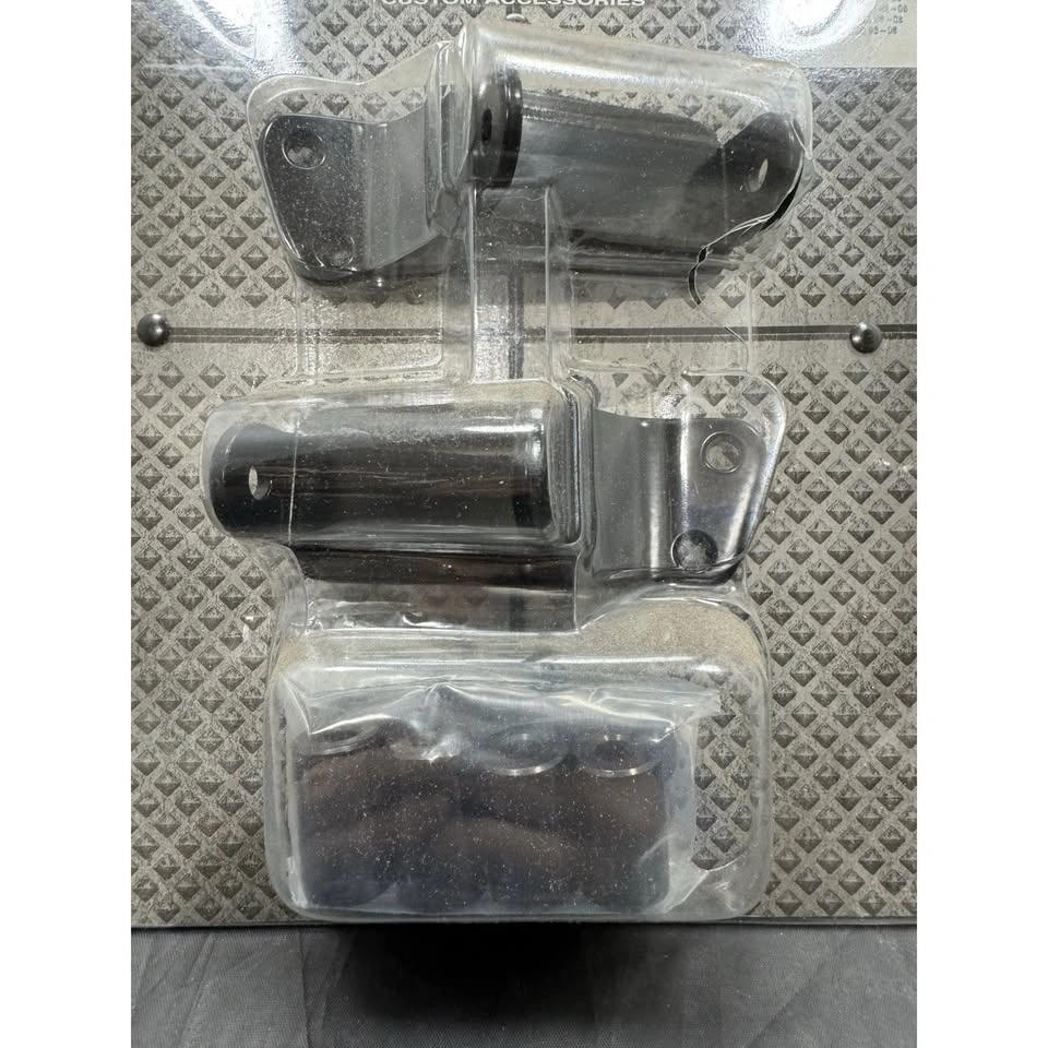 Genuine OEM Yamaha Star Passenger Floorboard Mounts Black - photo 2
