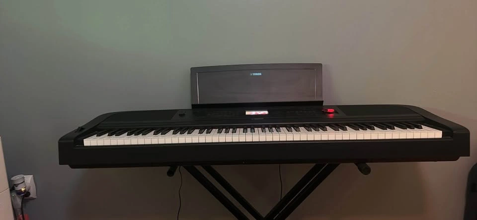 Yamaha Portable Grand DGX-670 - photo 5