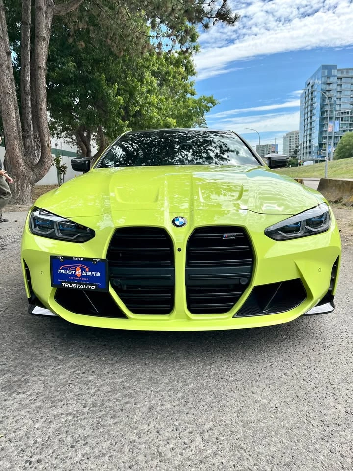 2022 BMW M4 Competition Coupe - photo 3