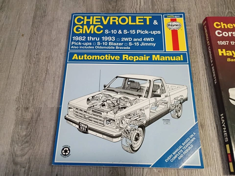 Haynes Repair Manuals Chevrolet S10 Corsica Body Repair - photo 2
