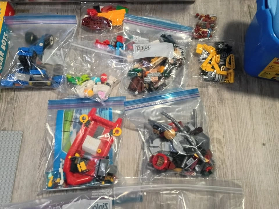 Lot of 14 Pounds of Lego Blocks Parts Baseplates and Other Piece - photo 4