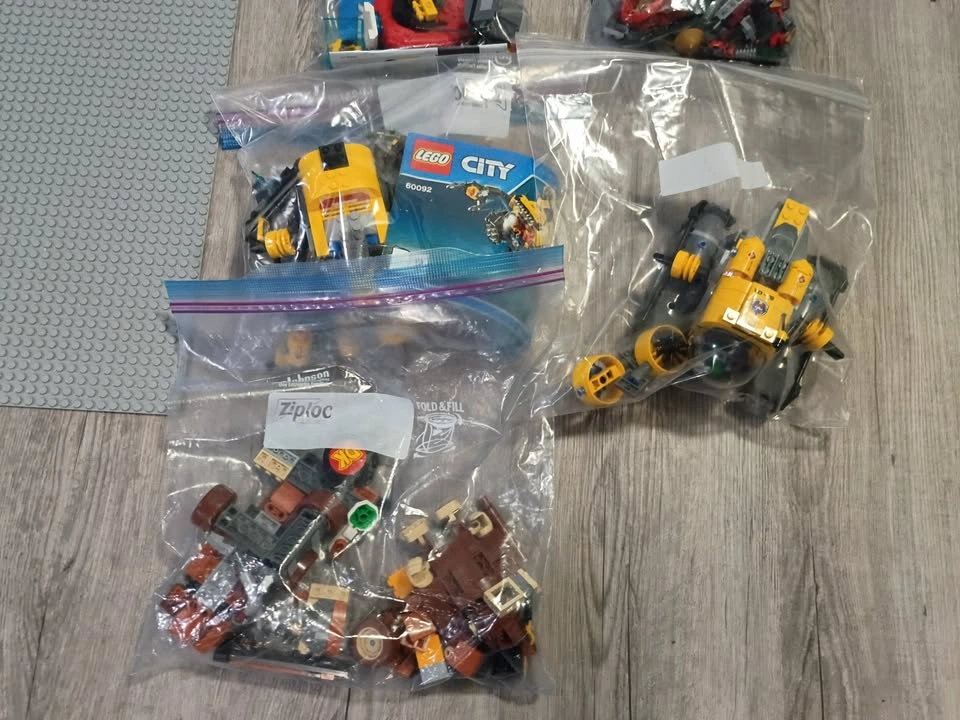 Lot of 14 Pounds of Lego Blocks Parts Baseplates and Other Piece - photo 5