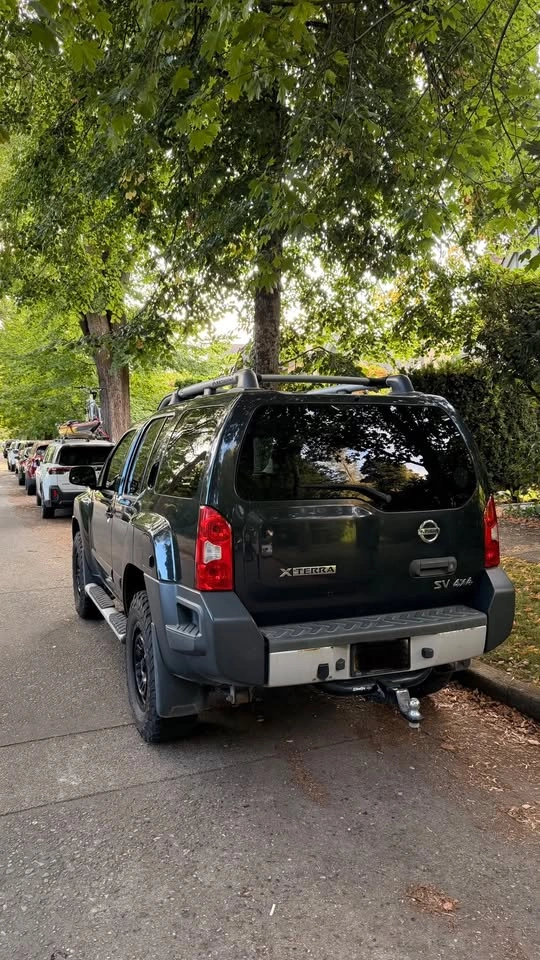 2012 Nissan Xterra - photo 2