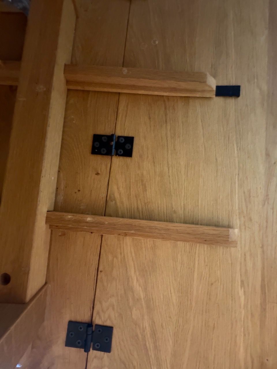 Solid Wood Extendable Dining Table - photo 3