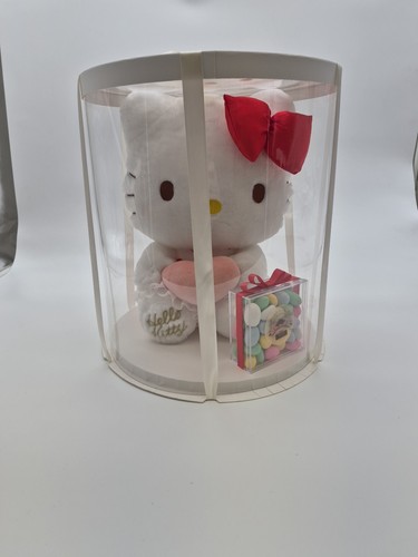 Hello Kity Chocolate Gift Basket