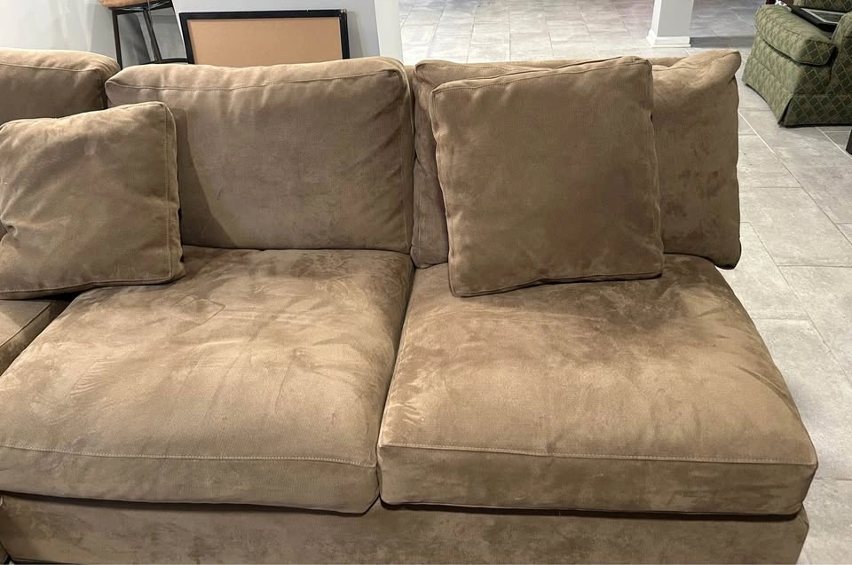 Crate & Barrel Sectional Sofa - photo 2