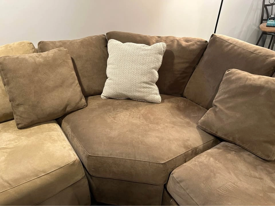 Crate & Barrel Sectional Sofa - photo 3