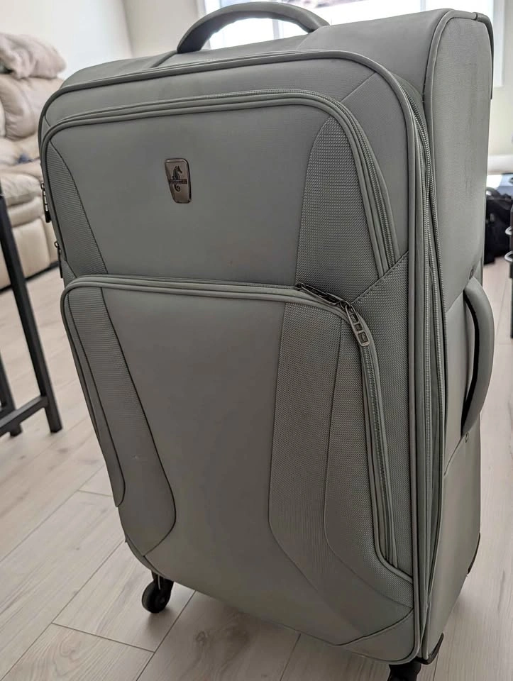 Atlantic Softside Spinner Large Suitcase Luggage