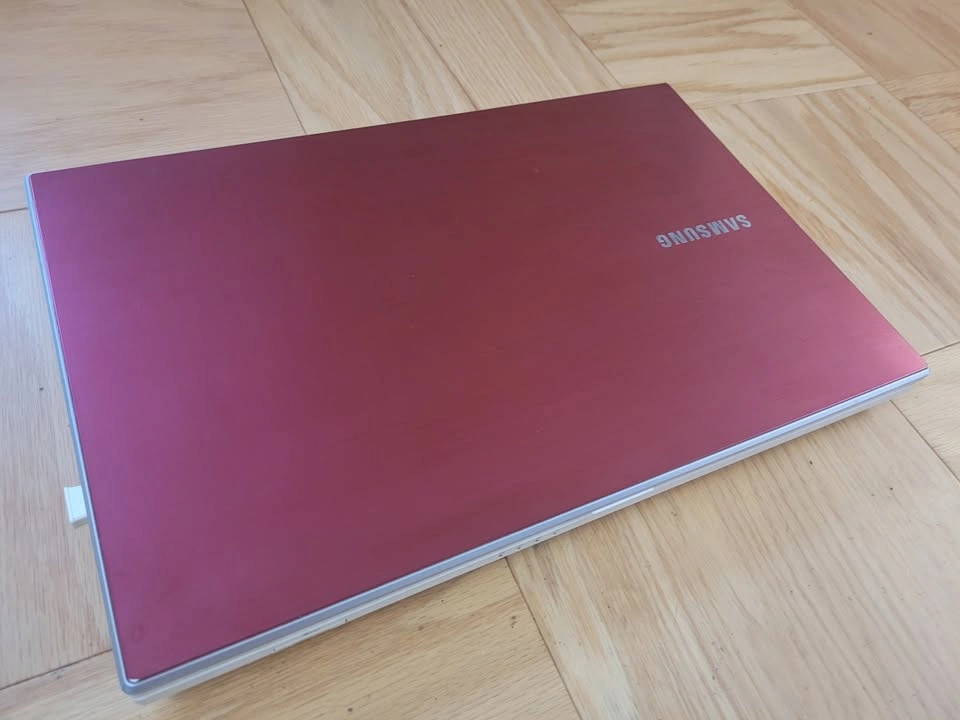 Samsung Notebook NP300 Intel Pentium RED Laptop Windows 7 - photo 5