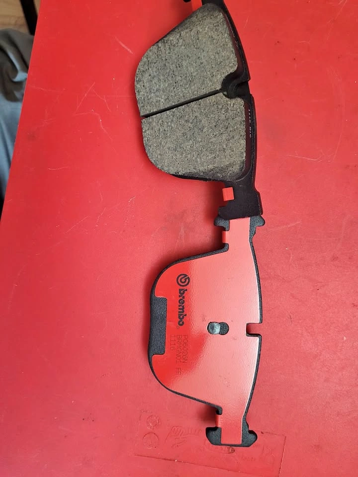 Brembo P06026N Ceramic Rear Disc Brake Pad Set for BMW X6
