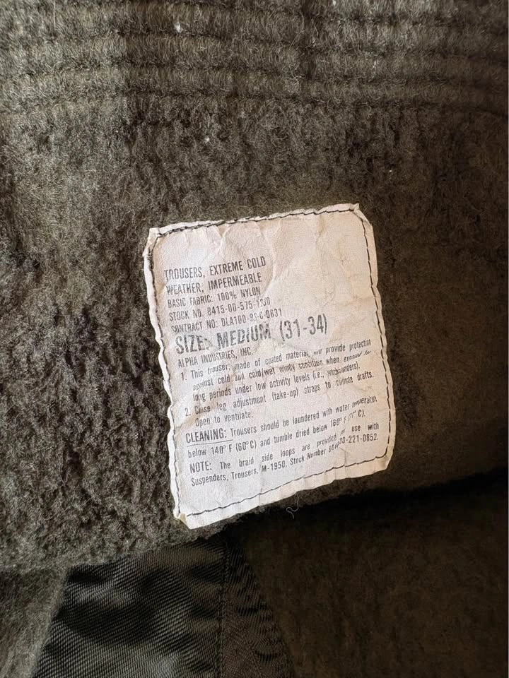 Military Extreme Cold Weather Trousers – Size M (31-34) - photo 2