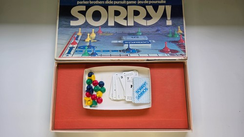 VINTAGE Sorry COMPLETE with Inserts Parker Brothers 1972 - photo 3