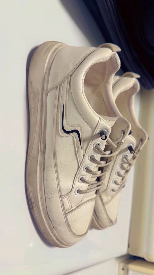 White shoes for boys - photo 2