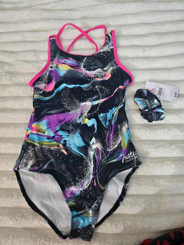 Girls New bathingsuit