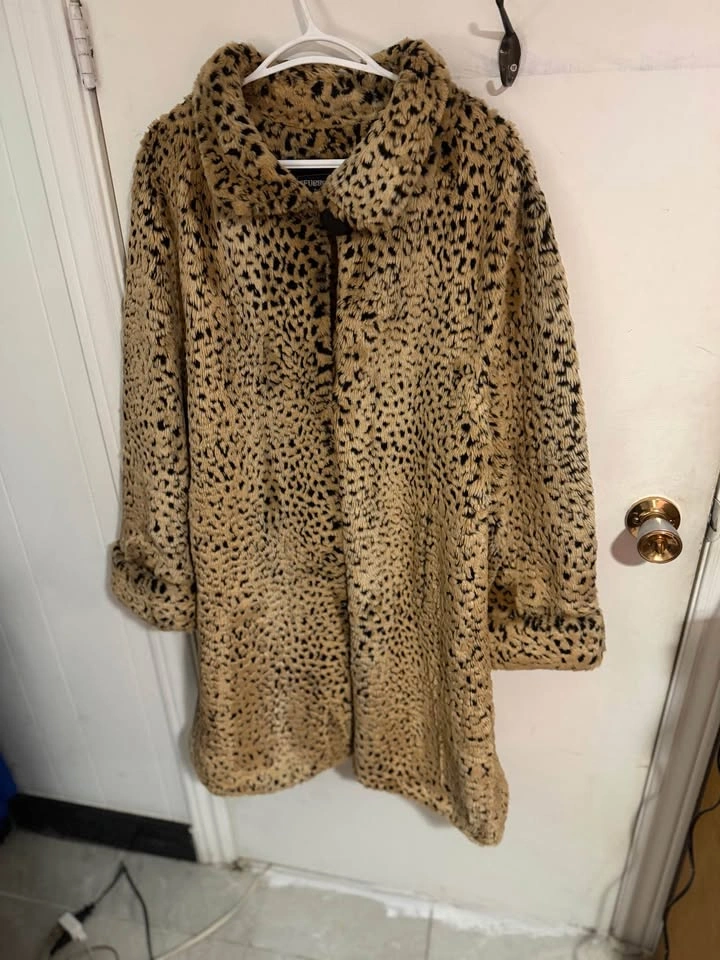 Furrocious Leopard Print Faux Fur Coat - Large - photo 2