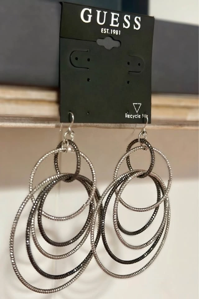 GUESS Multi-Hoop Earrings - photo 2