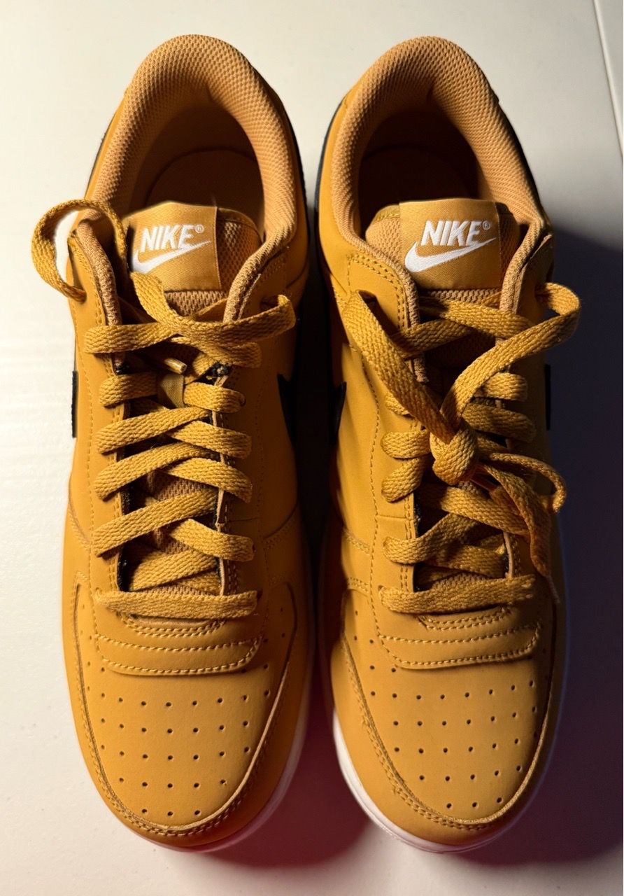 Men’s Nike Big Low Sneakers Wheat