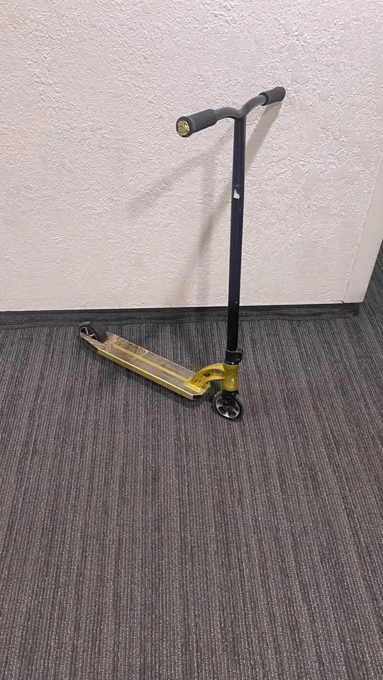 Gold Kick Scooter - photo 4