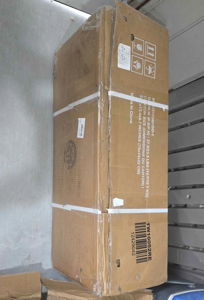 55" Kids Trampoline with Safety Enclosure Net - photo 2