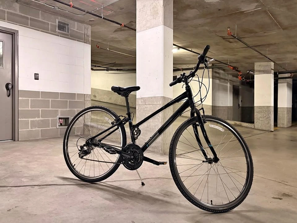 Marin Kentfield CS1 Hybrid Bike – Good Condition