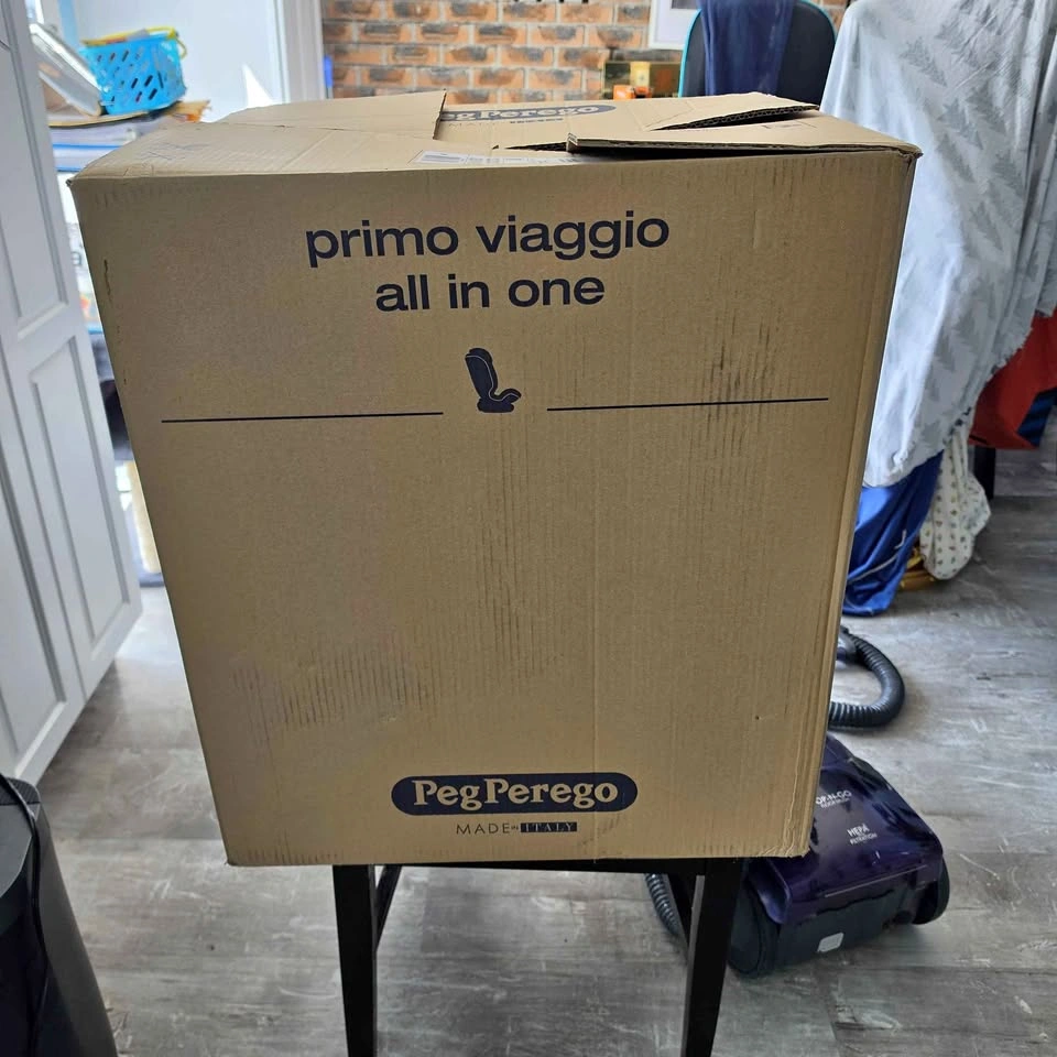 Brand new Peg Perego Viaggio All in one carseat
