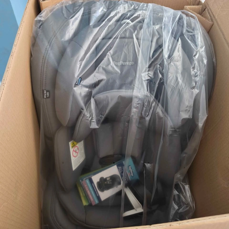 Brand new Peg Perego Viaggio All in one carseat - photo 2