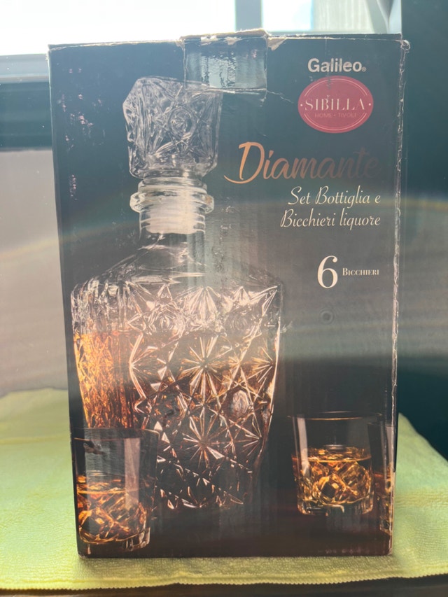 Glass Decanter With 6 Glasses - photo 3