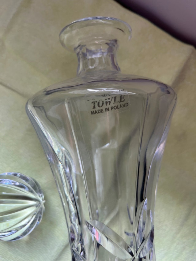 Towle Vintage Crystal Hourglass Decanter - photo 3