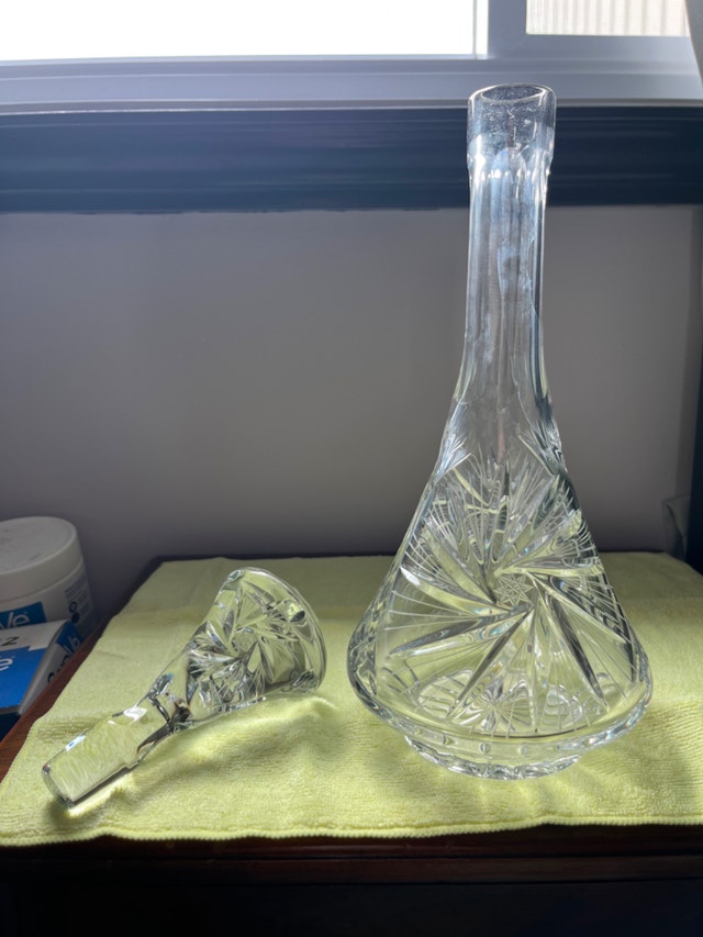 Vintage Pinwheel Crystal Decanter With Pinwheel Stopper - photo 2