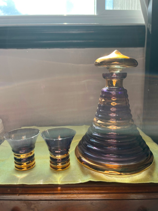 Vintage Purple & Gold Decanter With 2 Glasses