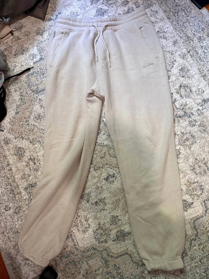 Hollister Relaxed Jogger Sweatpants Bundle