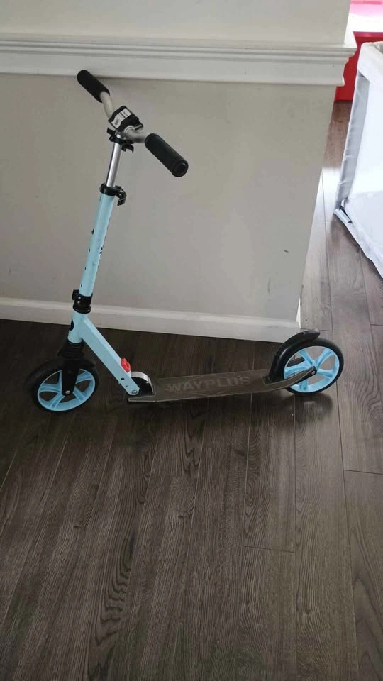 Wayplus Foldable Scooter - photo 2