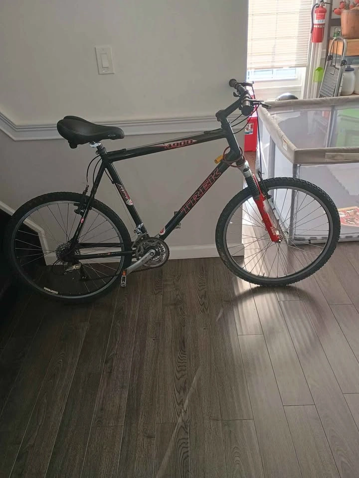 Vintage Trek 4900 Mountain Bike - photo 4